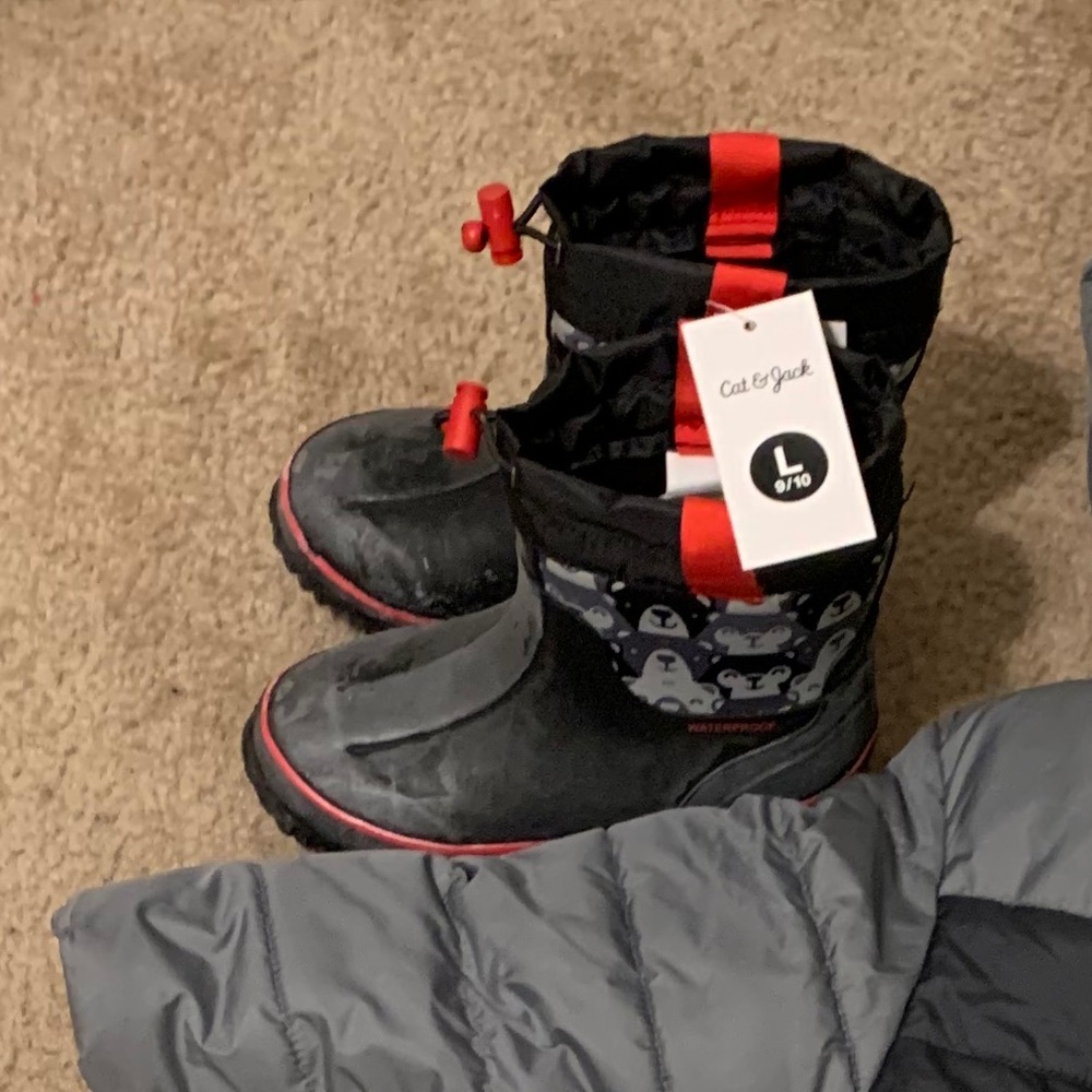 Snow Boots